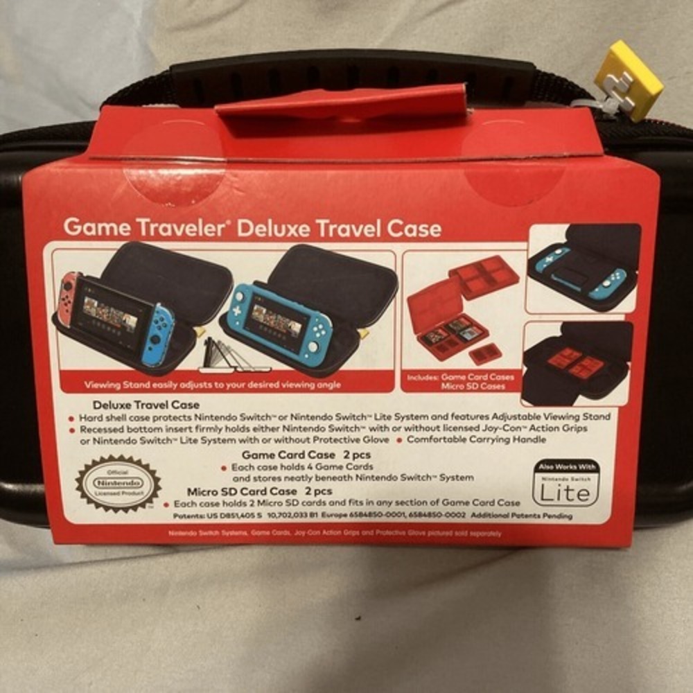 NWT Super Mario Themed Nintendo Switch Deluxe Travel Carrying & Micro Card Case - Picture 3 of 5